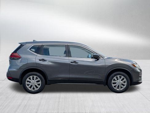 Used 2020 Nissan Rogue S AWD/4WD image 8
