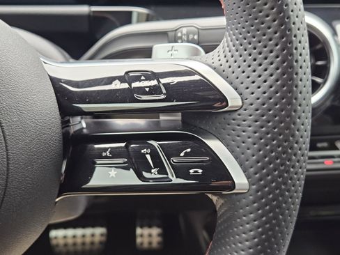 Used 2026 Mercedes-Benz GLA 250 image 20