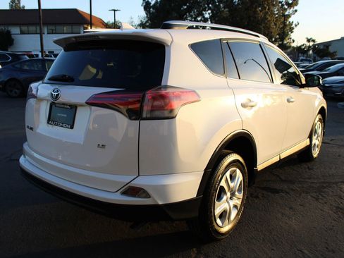 Used 2016 Toyota RAV4 LE image 37