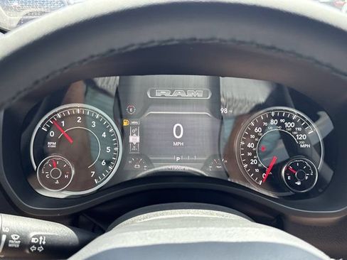 Used 2025 RAM 1500 Big Horn AWD/4WD image 23