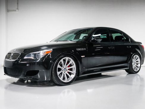 Used 2007 BMW M5 image 7