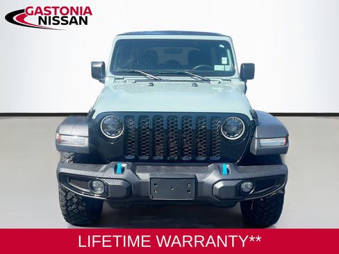 Used 2023 Jeep Wrangler Unlimited w/ Cold Weather Group AWD/4WD image 2