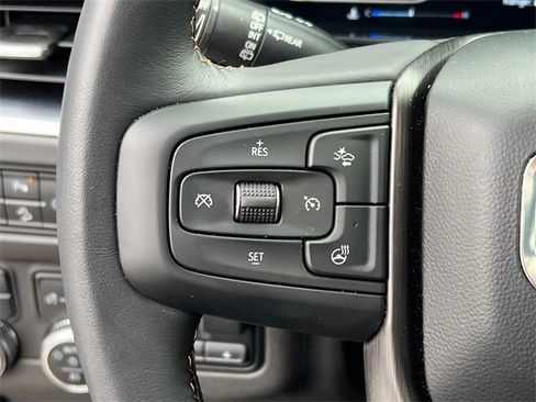 Used 2022 GMC Yukon XL AT4 w/ Max Trailering Package image 25