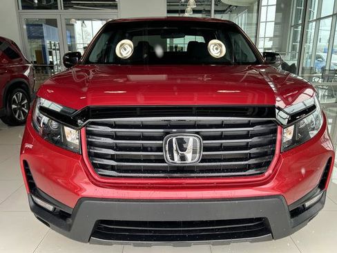 Used 2023 Honda Ridgeline Sport image 4
