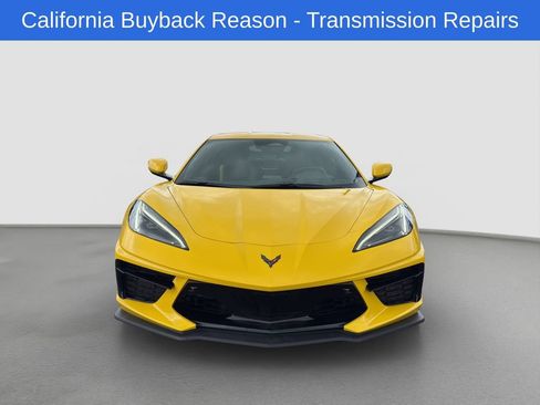 Used 2025 Chevrolet Corvette Stingray Preferred Cpe w/ Z51 Performance Package RWD image 2