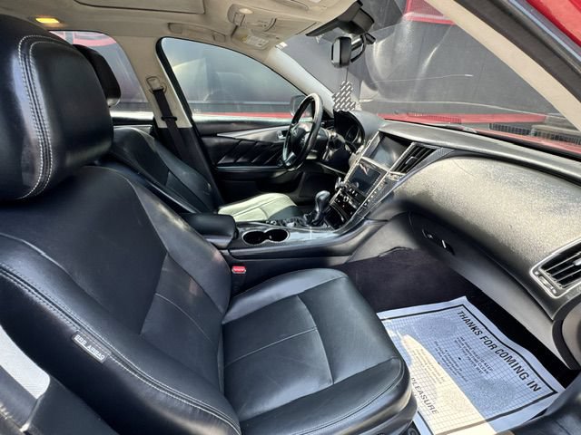 Used 2016 INFINITI Q50 Premium w/ Driver Assistance Package RWD image 18