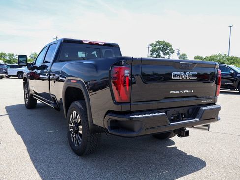 New 2026 GMC Sierra 3500 Denali Ultimate AWD/4WD image 31