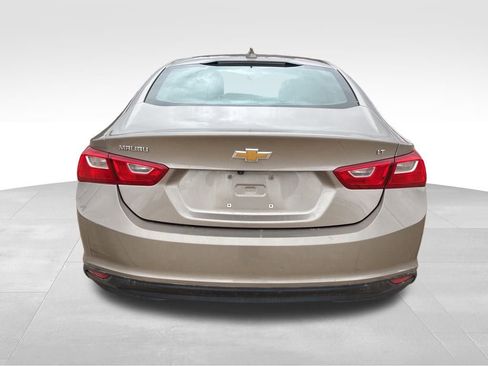 Used 2023 Chevrolet Malibu LT image 4