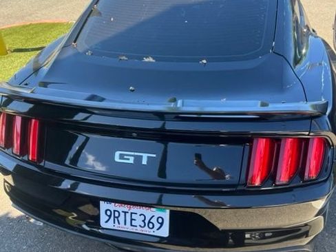 Used 2016 Ford Mustang GT Premium w/ GT Performance Package RWD image 10