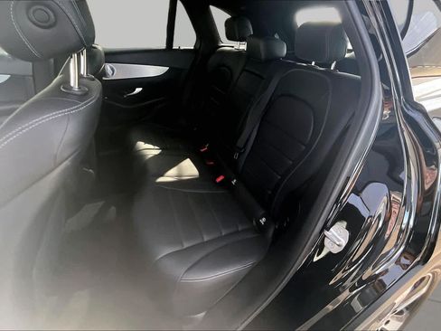 Used 2019 Mercedes-Benz GLC 350e 4MATIC image 21