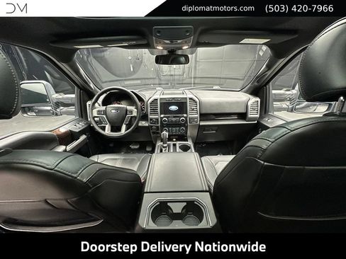 Used 2016 Ford F150 Platinum w/ Equipment Group 701A Luxury AWD/4WD image 27