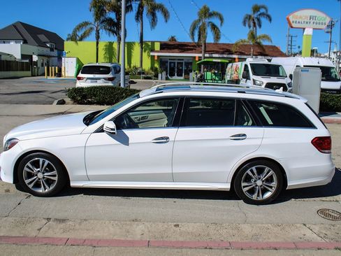 Used 2014 Mercedes-Benz E 350 4MATIC Sport Wagon image 2