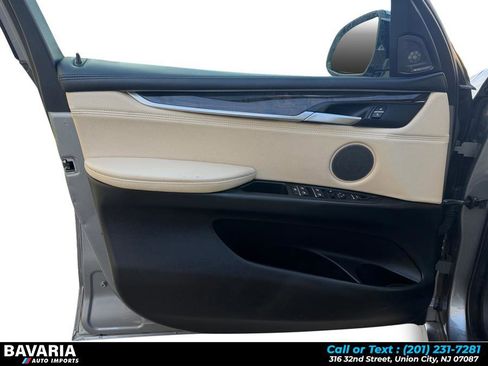 Used 2016 BMW X5 xDrive50i image 11