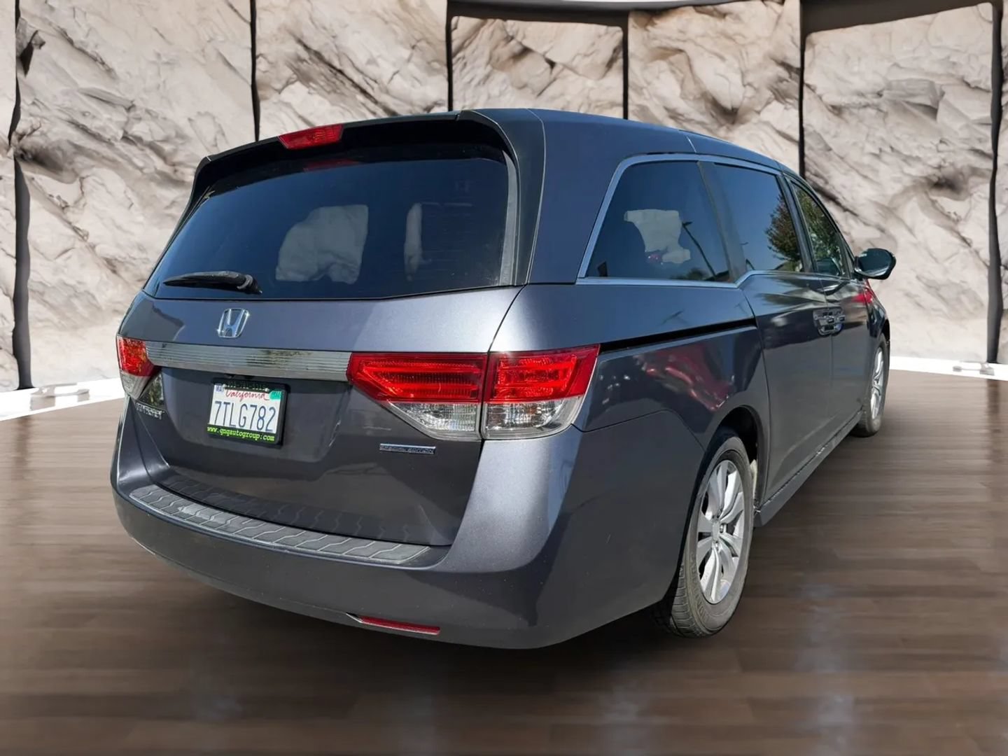 Used 2016 Honda Odyssey SE image 6