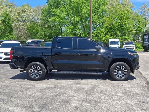 Used 2023 Chevrolet Colorado LT w/ LT Convenience Package III AWD/4WD image 8