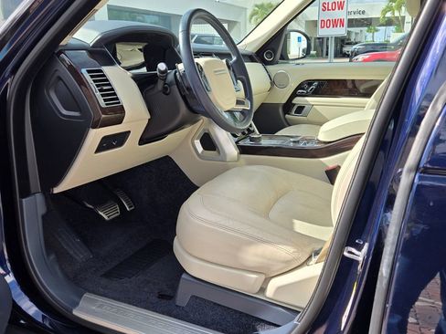 Used 2021 Land Rover Range Rover Westminster Edition image 14
