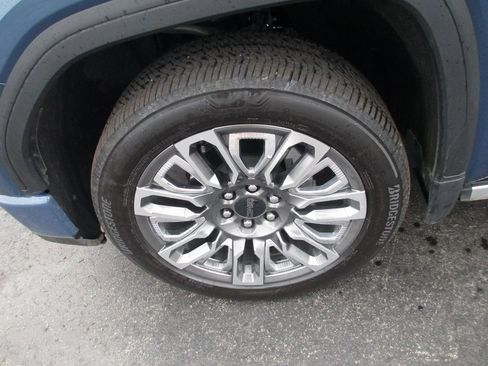 Used 2024 GMC Sierra 1500 Denali Ultimate image 13