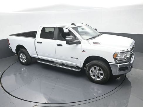 Used 2024 RAM 2500 Big Horn image 59