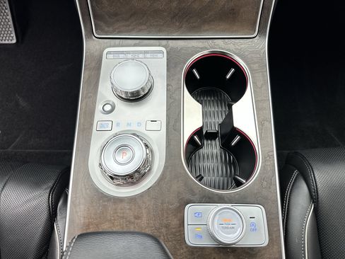 Certified 2026 Genesis GV80 2.5T Advanced AWD/4WD image 20