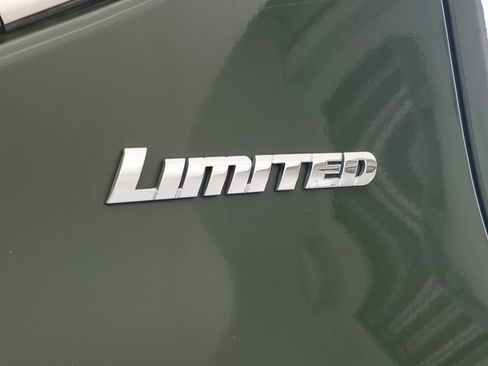 Used 2023 Toyota Tundra Limited AWD/4WD image 12