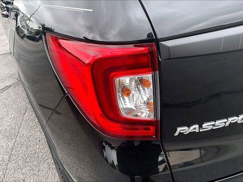Used 2019 Honda Passport Touring image 23