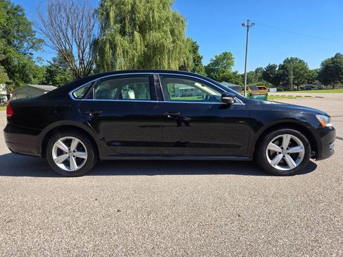Used 2013 Volkswagen Passat 2.5 SE FWD image 11