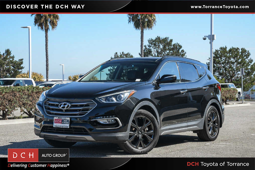 Used 2017 Hyundai Santa Fe Sport FWD image 1