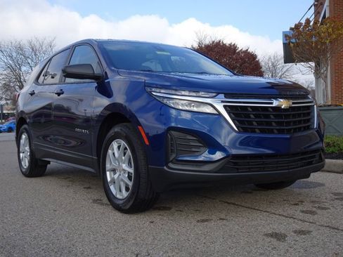 Certified 2022 Chevrolet Equinox LS w/ LS Convenience Package image 30