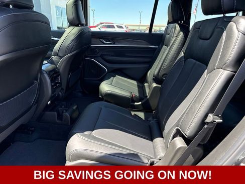 New 2026 Jeep Grand Cherokee L Limited AWD/4WD image 23