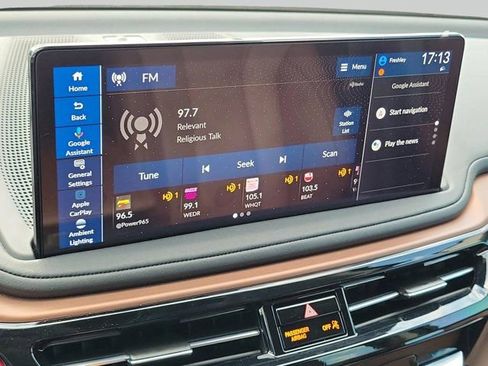 Certified 2025 Acura MDX FWD w/ Technology Package image 23