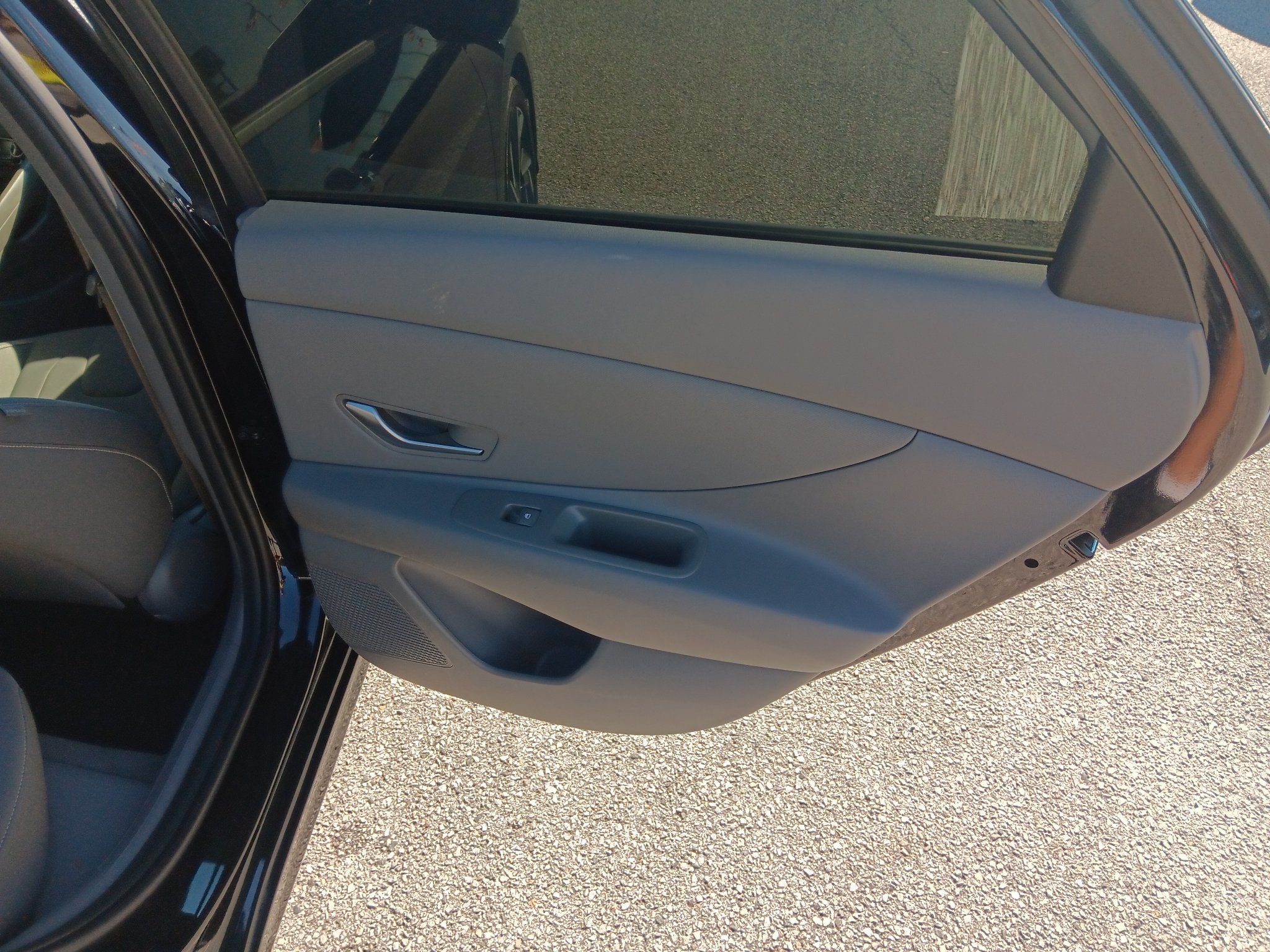 Used 2025 Hyundai Elantra Sport FWD image 20