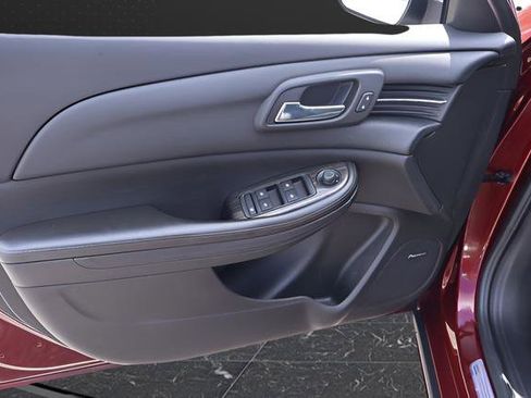 Used 2015 Chevrolet Malibu LTZ FWD image 12