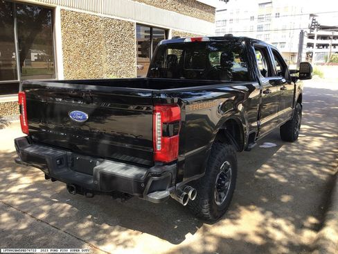 Used 2023 Ford F250 Lariat w/ Lariat Ultimate Package AWD/4WD image 5
