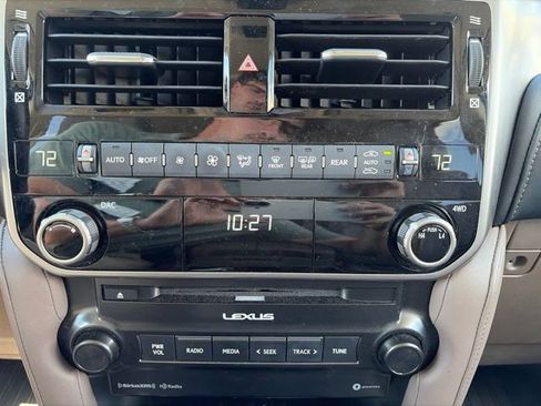 Used 2022 Lexus GX 460 Premium w/ Premium Package AWD/4WD image 38
