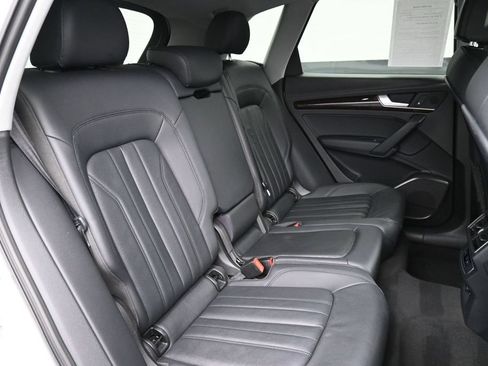 Used 2018 Audi Q5 2.0T Premium Plus w/ Convenience Package AWD/4WD image 23