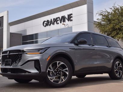 New 2025 Lincoln Nautilus Premier w/ Jet Appearance Package