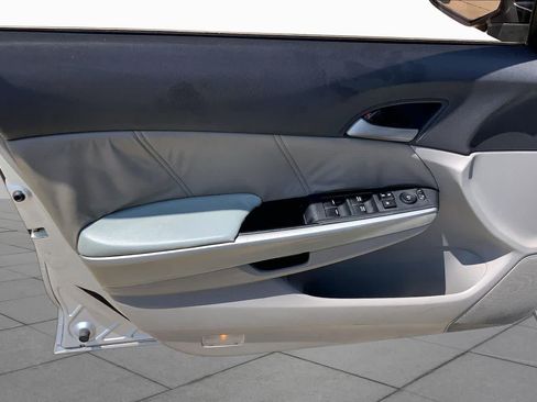 Used 2009 Honda Accord EX-L image 20