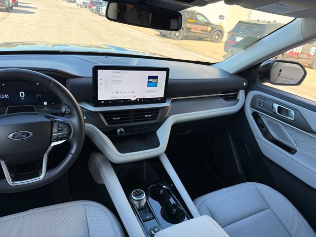 Used 2026 Ford Explorer Platinum w/ LUX Leather Package AWD/4WD image 19