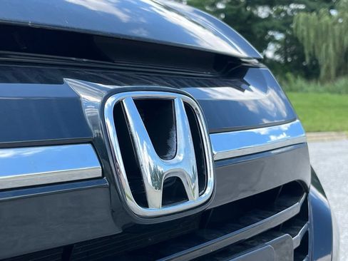 Used 2016 Honda HR-V LX image 11