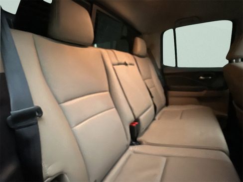 Used 2019 Honda Ridgeline RTL image 13