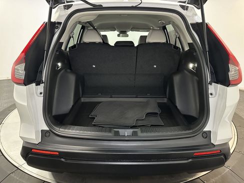 Used 2025 Honda CR-V LX image 32