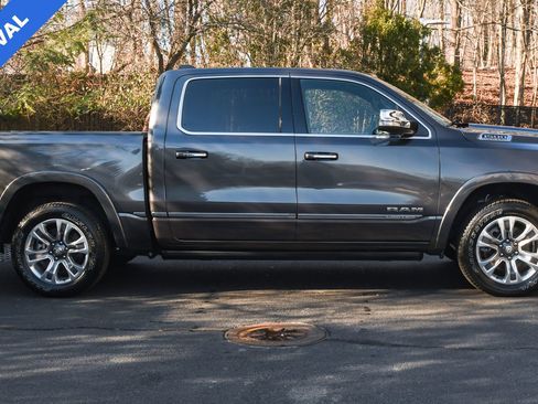 Used 2022 RAM 1500 Limited image 9