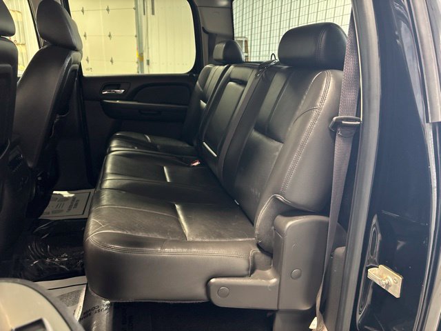 Used 2009 GMC Sierra 1500 SLT w/ All-Terrain Package AWD/4WD image 16