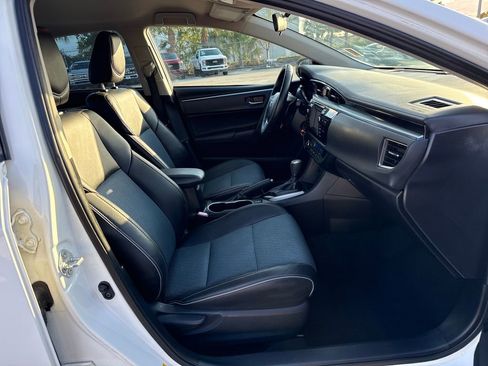 Used 2014 Toyota Corolla S image 21
