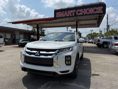 Used 2020 Mitsubishi Outlander Sport SE image 2