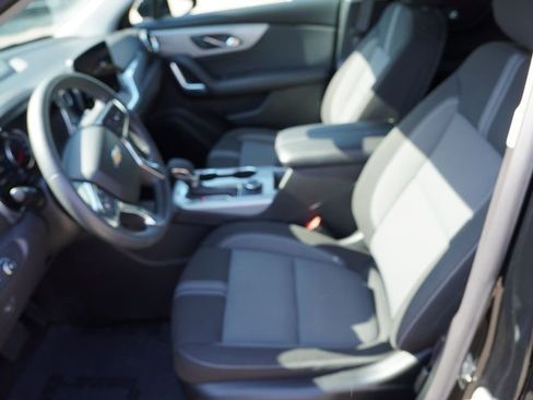 Certified 2025 Chevrolet Blazer LT image 15