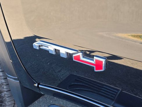 Used 2021 GMC Sierra 1500 AT4 AWD/4WD image 16