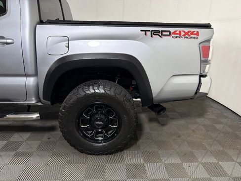 Used 2023 Toyota Tacoma TRD Off-Road AWD/4WD image 5
