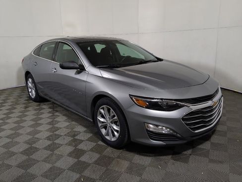 Used 2024 Chevrolet Malibu LT FWD image 11