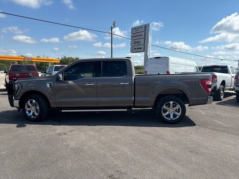 Used 2022 Ford F150 Lariat image 13